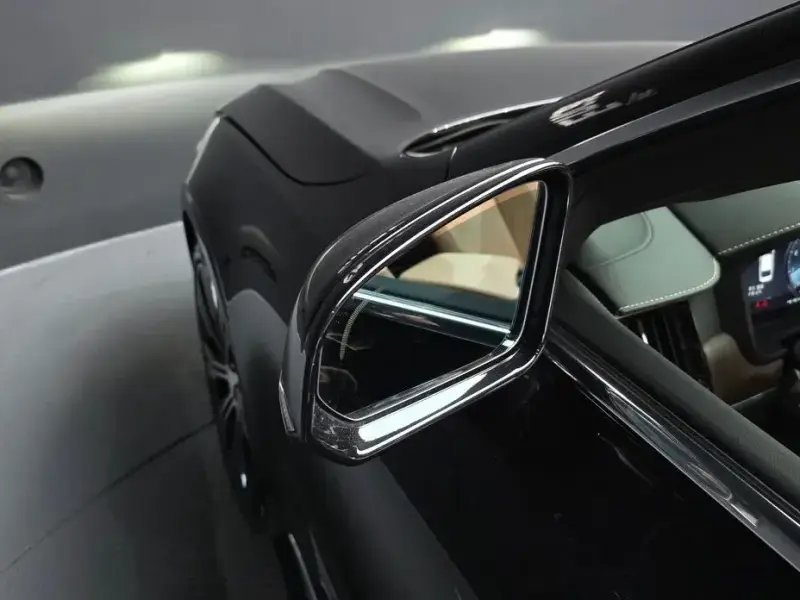 2021 Volvo S90 с пробегом 55 657 км