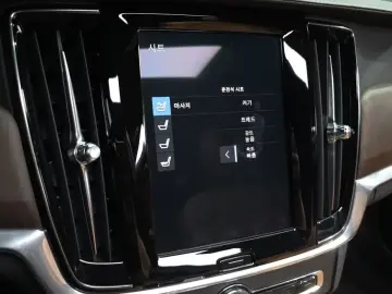 2021 Volvo S90 с пробегом 55 657 км