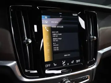 2021 Volvo S90 с пробегом 55 657 км