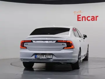 2021 Volvo S90 с пробегом 99 232 км