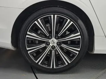 2021 Volvo S90 с пробегом 99 232 км
