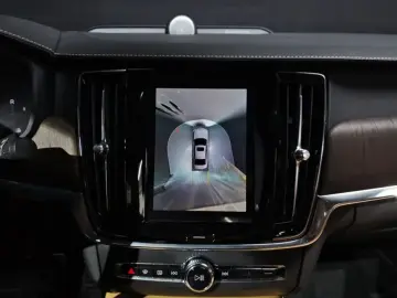 2021 Volvo S90 с пробегом 57 814 км