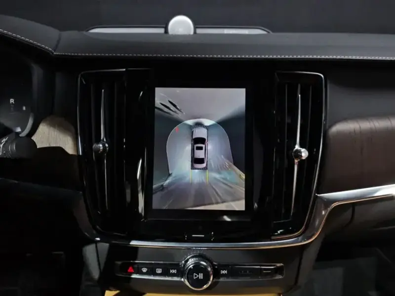 2021 Volvo S90 с пробегом 57 814 км