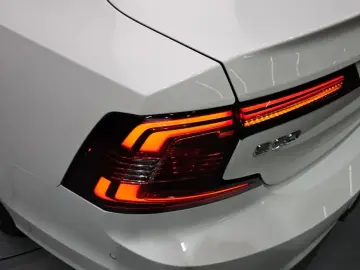 2021 Volvo S90 с пробегом 57 814 км