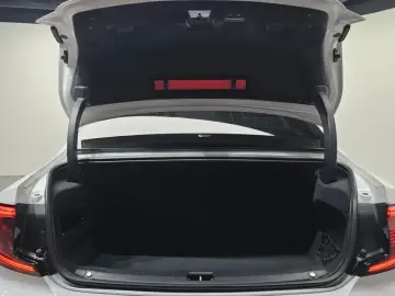 2021 Volvo S90 с пробегом 99 232 км
