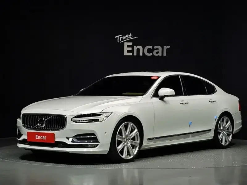 2019 Volvo S90 с пробегом 92 757 км