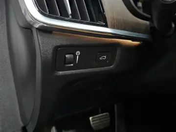 2021 Volvo S90 с пробегом 57 814 км