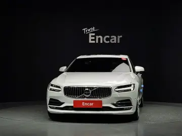 2019 Volvo S90 с пробегом 92 757 км