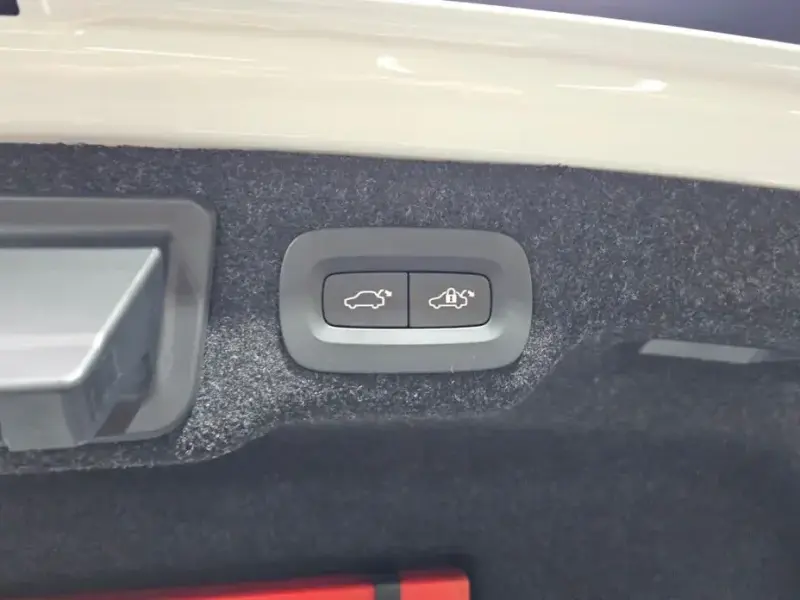 2021 Volvo S90 с пробегом 57 814 км