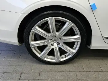 2019 Volvo S90 с пробегом 92 757 км