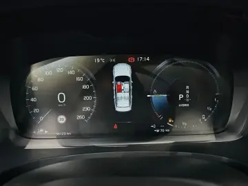 2021 Volvo S90 с пробегом 99 123 км