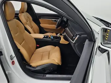 2021 Volvo S90 с пробегом 99 123 км