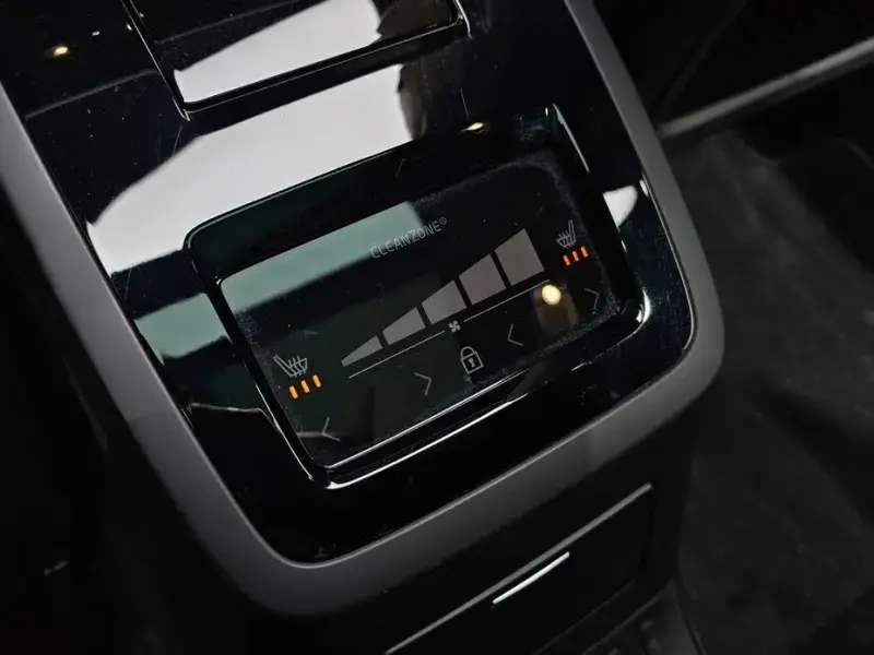2021 Volvo S90 с пробегом 99 123 км