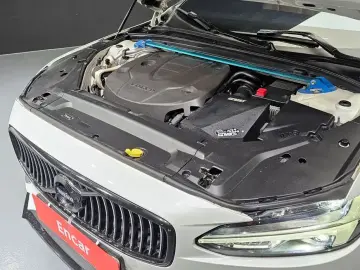 2018 Volvo S90 с пробегом 102 583 км
