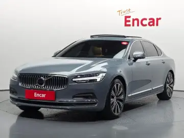 2021 Volvo S90 с пробегом 102 059 км