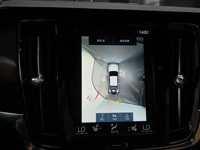 2021 Volvo S90 с пробегом 102 059 км
