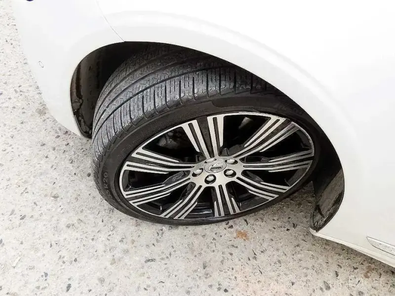 2022 Volvo S90 с пробегом 99 880 км