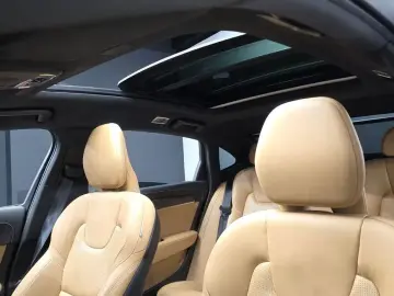 2021 Volvo S90 с пробегом 102 059 км