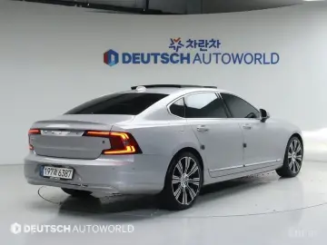 2023 Volvo S90 с пробегом 63 975 км