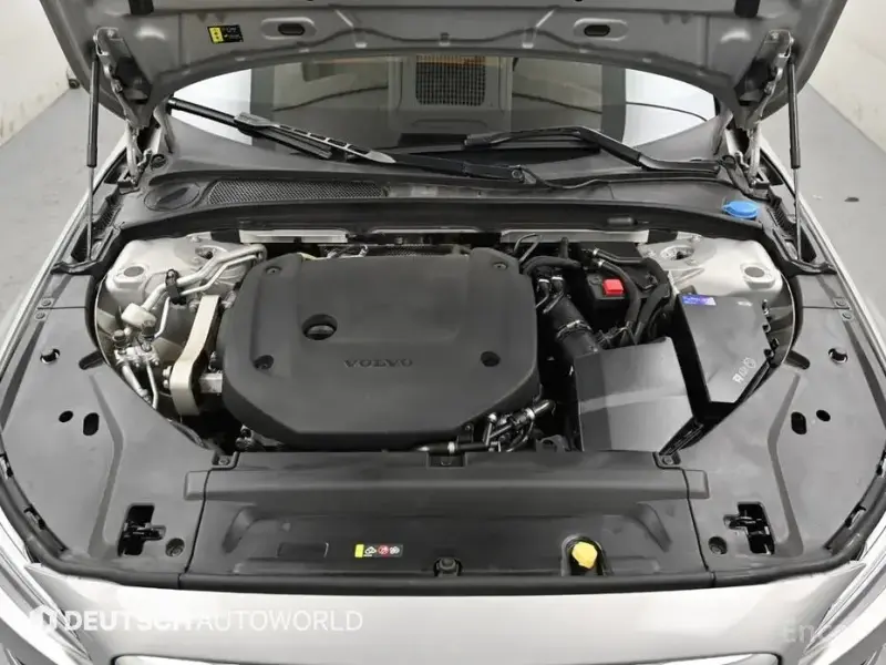 2023 Volvo S90 с пробегом 63 975 км