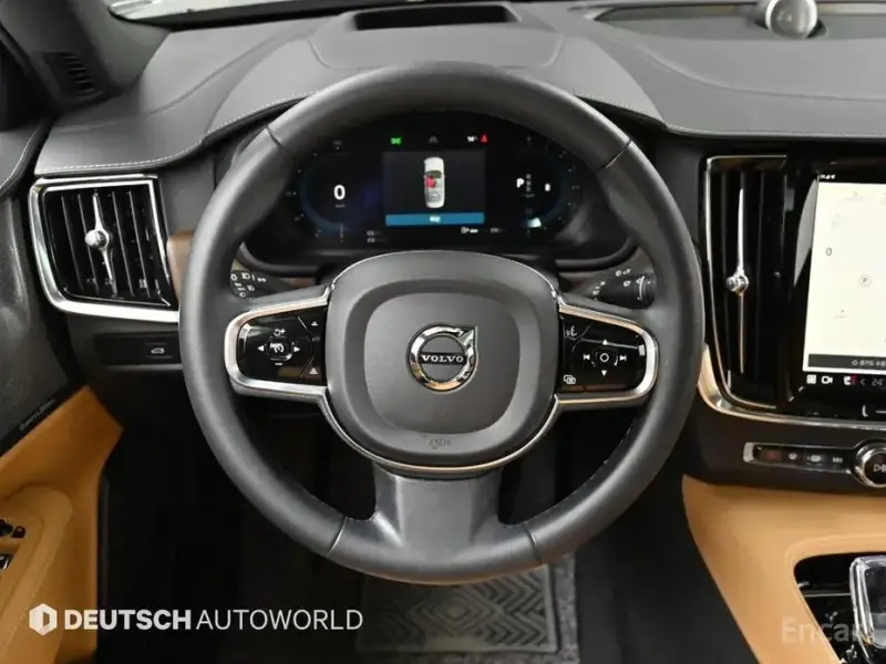 2023 Volvo S90 с пробегом 63 975 км