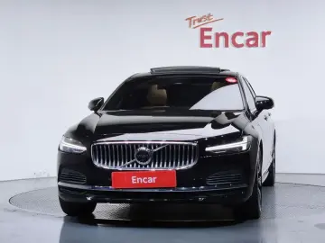 2022 Volvo S90 с пробегом 41 589 км