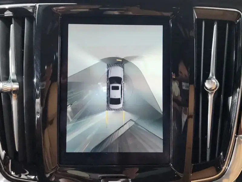 2022 Volvo S90 с пробегом 41 589 км