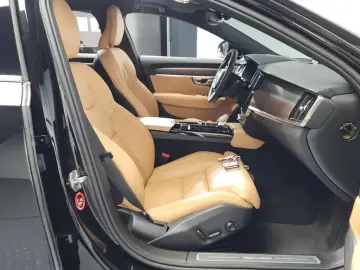 2022 Volvo S90 с пробегом 41 589 км