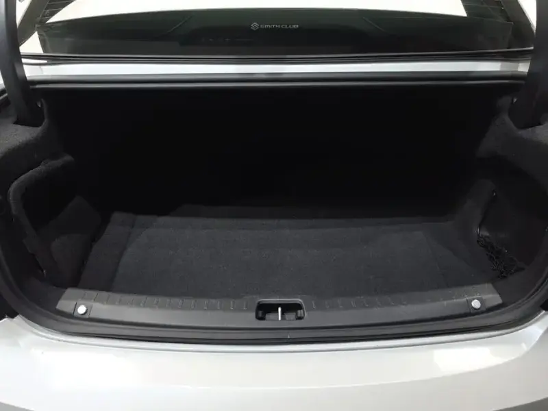 2023 Volvo S90 с пробегом 106 287 км