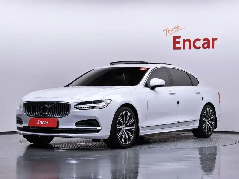 2024 Volvo S90 с пробегом 54 452 км