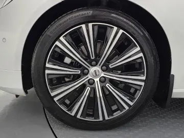 2024 Volvo S90 с пробегом 54 452 км