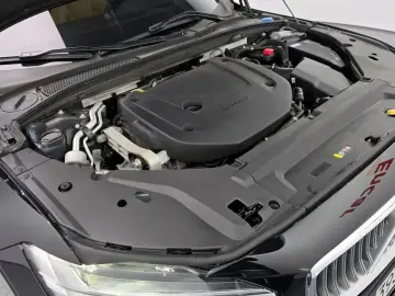 2022 Volvo S90 с пробегом 37 138 км