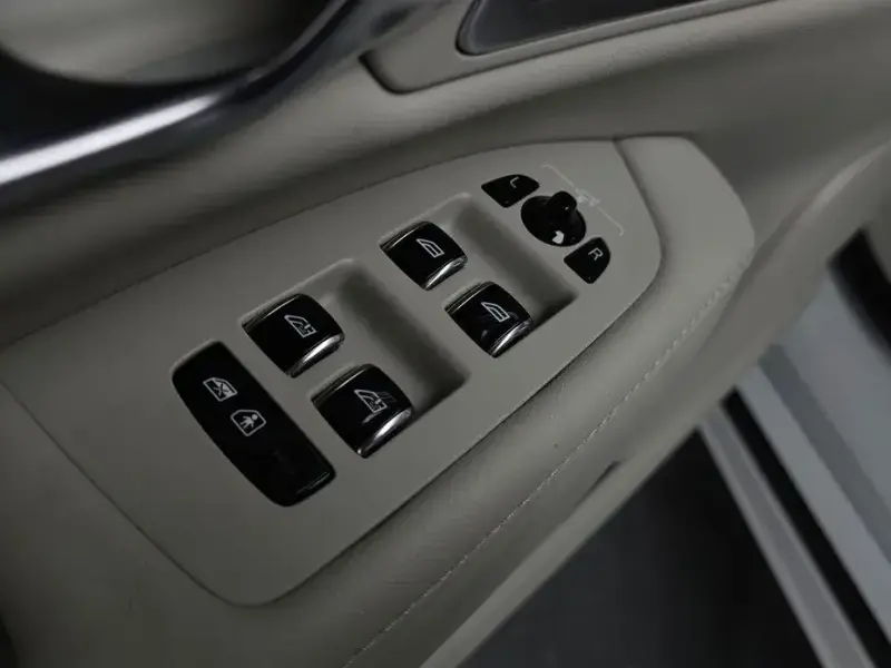 2024 Volvo S90 с пробегом 54 452 км