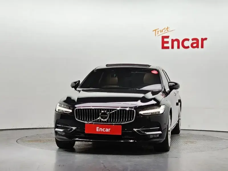 2018 Volvo S90 с пробегом 103 578 км
