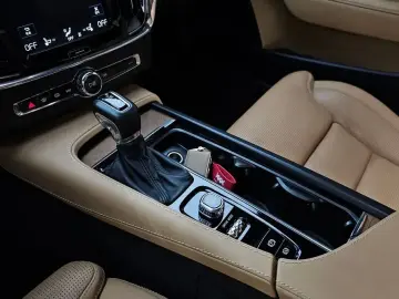 2018 Volvo S90 с пробегом 103 578 км