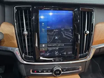 2018 Volvo S90 с пробегом 103 578 км