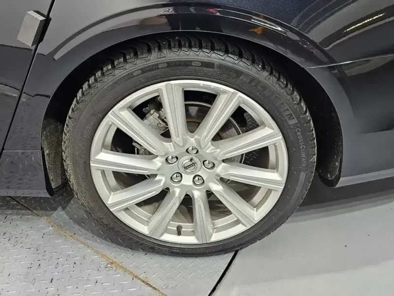 2018 Volvo S90 с пробегом 103 578 км