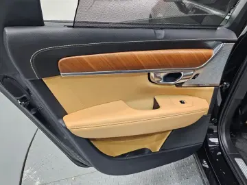 2018 Volvo S90 с пробегом 103 578 км