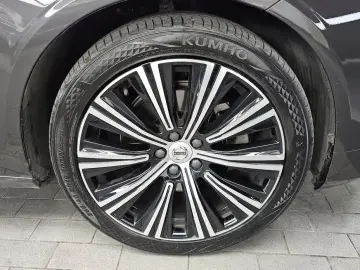 2021 Volvo S90 с пробегом 145 849 км