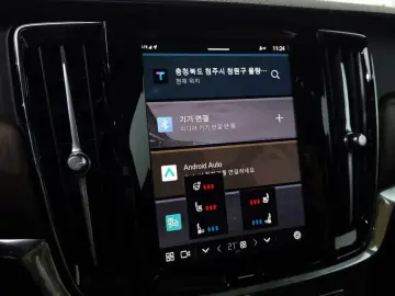 2022 Volvo S90 с пробегом 44 452 км