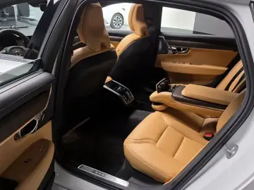 2024 Volvo S90 с пробегом 21 921 км