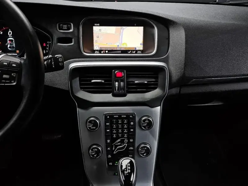 2018 Volvo V40 с пробегом 187 028 км