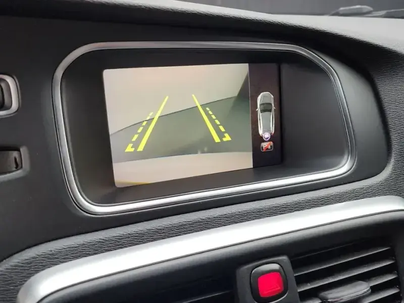 2018 Volvo V40 с пробегом 221 349 км