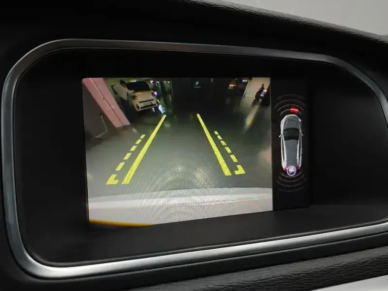 2019 Volvo V40 с пробегом 49 565 км