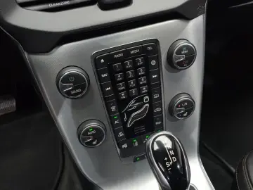 2019 Volvo V40 с пробегом 49 565 км
