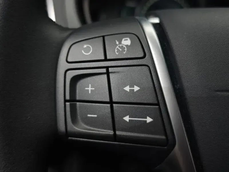 2019 Volvo V40 с пробегом 49 565 км