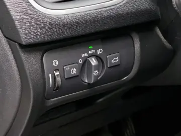 2019 Volvo V40 с пробегом 58 342 км