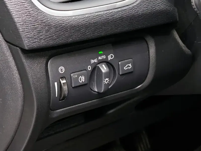 2019 Volvo V40 с пробегом 58 342 км