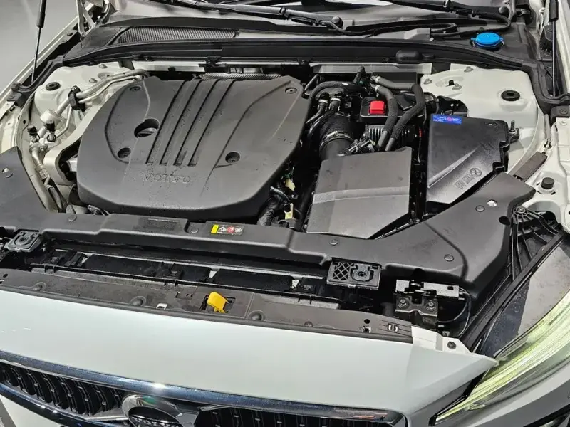 2021 Volvo V60 Cross Country с пробегом 47 649 км