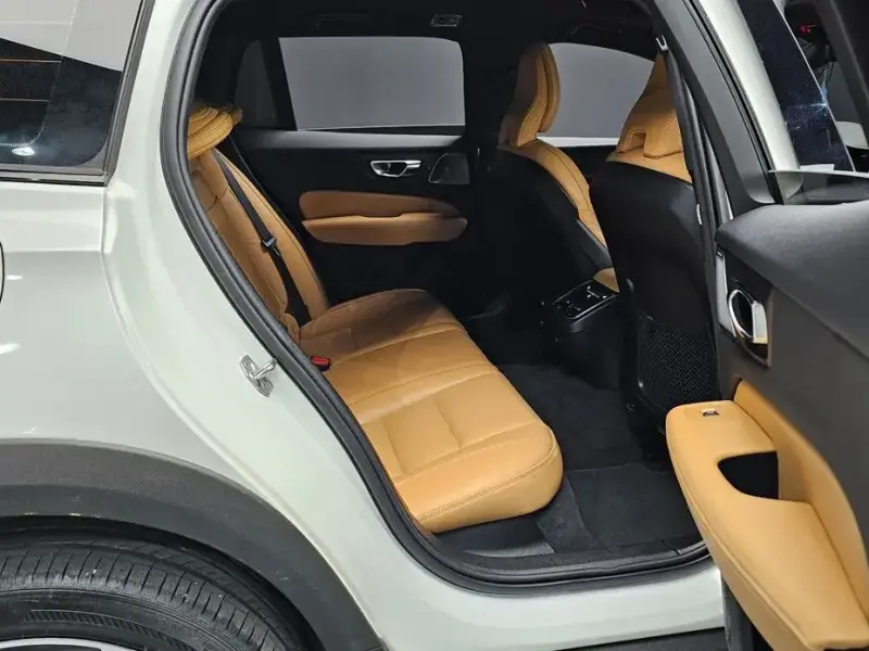 2021 Volvo V60 Cross Country с пробегом 47 649 км